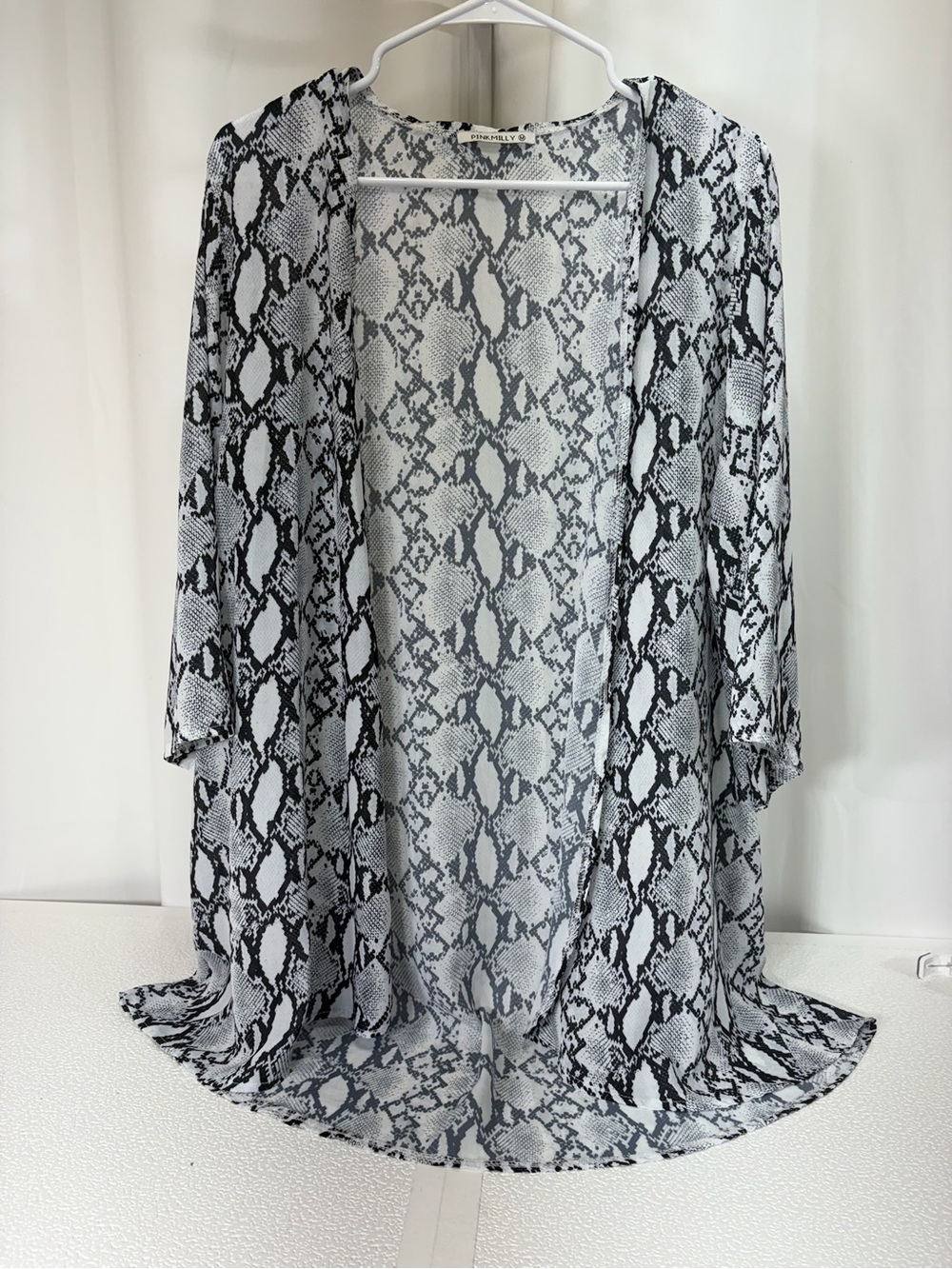 Sheer Black & White Snake-Print Open-Front Chemise 4009